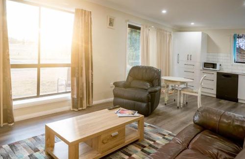 South Tamworth Apartment | The Nestled Inn