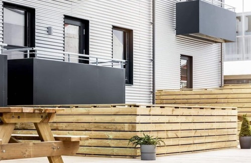 Vestmannaeyjar Apartment | The New Post Office 1 bedroom apartment w. balcony
