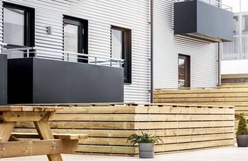 Vestmannaeyjar Apartment | The New Post Office 1 bedroom apartment w. balcony