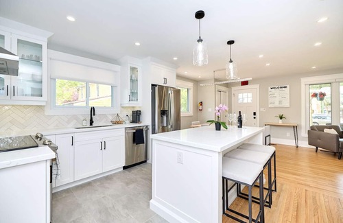 Old Town Historic District House | The Newark House- Best Location, Modern, Old Town