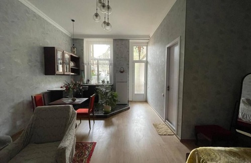 Tbilisi Apartment | The newly renovated family hotel Teo