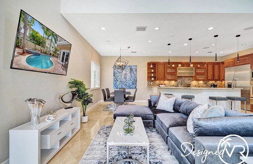 Pompano Beach House | The Nia Tower Ultimate Beach House
