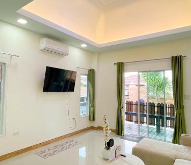 Sattahip Villa | The Nice Villa