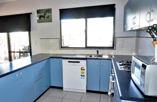 Exmouth Villa | The Ningaloo breeze villa 4