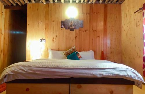 Spiti House | The Nomad's Cottage-Losar , nearest hotel stay to visit Chandra Tal - Lake , in Spiti Valley