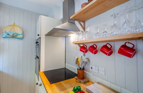 Beaumaris House | The Nook - Two Bedroom House, Sleeps 4