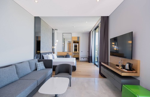Torba Hotel | The Norm Collection Door'a Bodrum