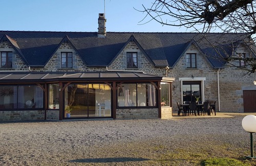 Bourguenolles Villa | THE NORMAND COTTAGE/bay of Mont Saint Michel/Manche
