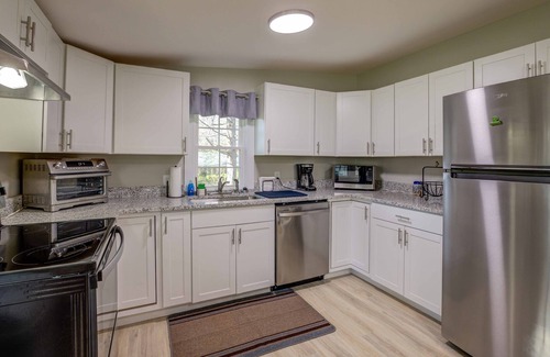 Cleveland Cottage | The Norris House - Bright and Cheery Bungalow that is Pet Friendly