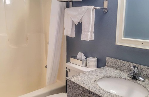 Spencer Hotel | The Northwest Inn