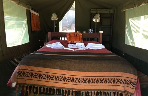 Aitong Other | The Nubian in the Mara