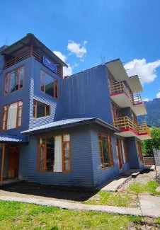 Aleo House | The Nush Stays