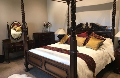 Wimbolds Trafford House | The Oaks Picton Chester