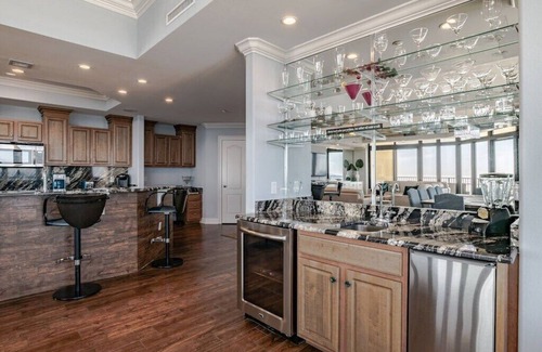 Orange Beach Condo | The Oasis 2611 | Formerly Phoenix West II 2611