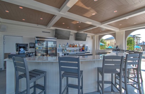 Orange Beach Condo | The Oasis at OB 1903 ~ Lazy River, In/Outdoor Pools + $400 in FREE Activities Daily ~ Zoo/Parasail+