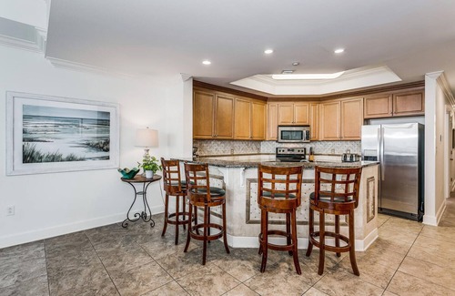 Ono Island Condo | The Oasis at Orange Beach [Former Phoenix West II] - Beach Front View
