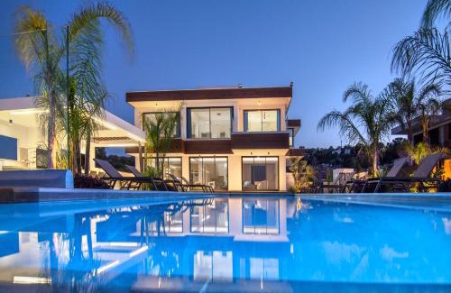 Protaras Villa | The Oasis