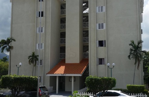 Constant Spring Apartment | The Oasis, Home away from Home