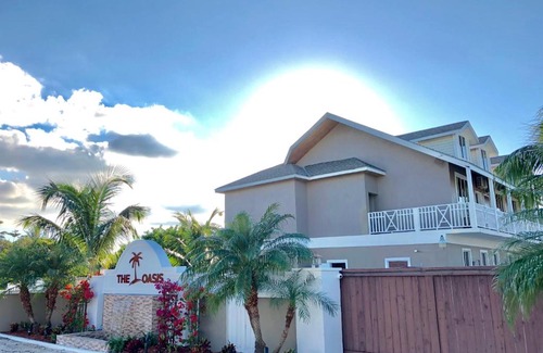 Nassau Apartment | The Oasis Retreat