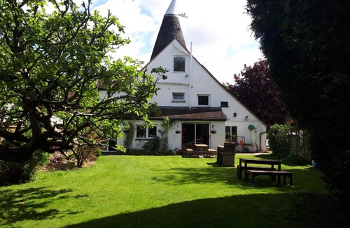 Royal Tunbridge Wells Bed & Breakfast | The Oast House
