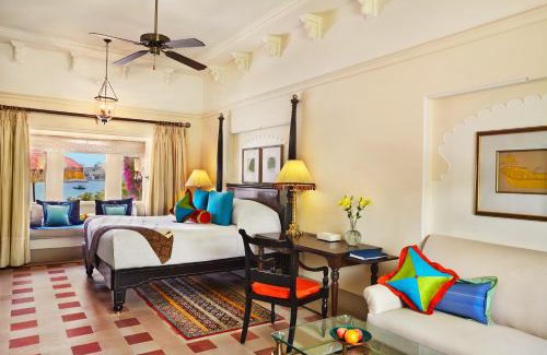 Lake Pichola Resort | The Oberoi Udaivilas Udaipur