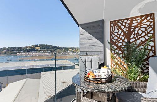 Teignmouth House | The Observatory, Grand Banks