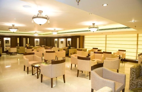 Adyar Hotel | The Ocean Pearl