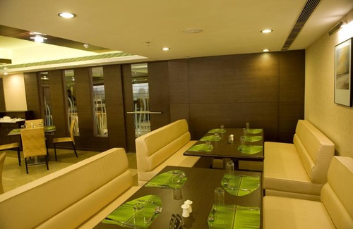 Adyar Hotel | The Ocean Pearl