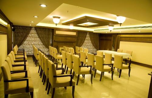 Adyar Hotel | The Ocean Pearl