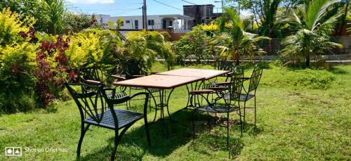 Mahebourg Apartment | The Octagon wing A