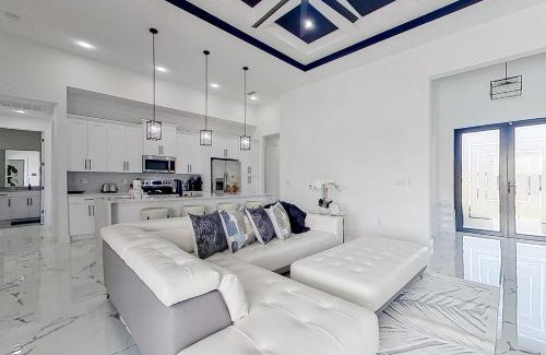 Diplomat House | The Odyssey Oasis
