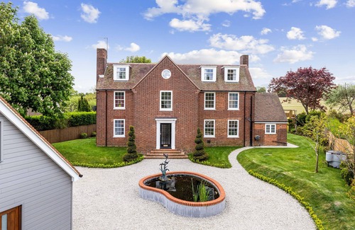 Etchinghill House | The Officers House - Stunning Property on the Kent Coast