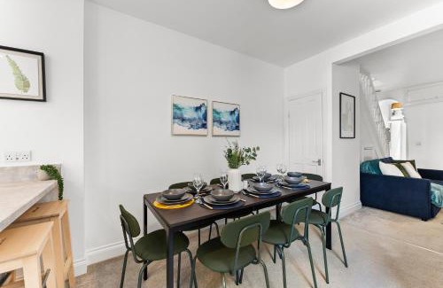 Leamington Spa Apartment | The OId Forge - Boutique 3 Bed in Leamington Spa