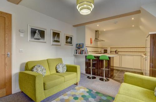 Whitby Apartment | The Old Auction Rooms Lot 2 Central with Private Parking