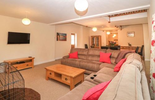 Isle of Purbeck House | The Old Barn