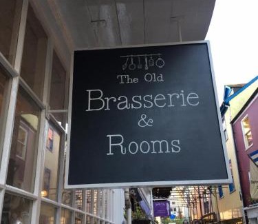 Dartmouth Bed & Breakfast | The Old Brasserie & Rooms @ no.8
