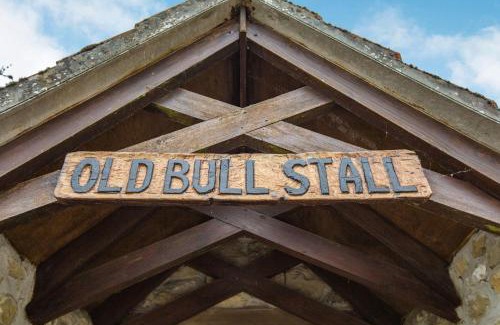 Penselwood House | The Old Bull Stall