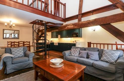 Stanton House | The Old Cider Press