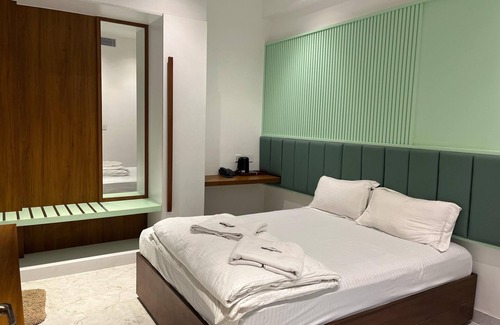 Kanchipuram Hotel | The Old City