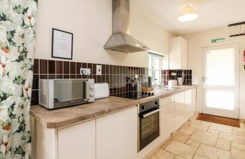 Broadwoodkelly Cottage | The Old Dairy Cottage With Indoor Pool In Devon