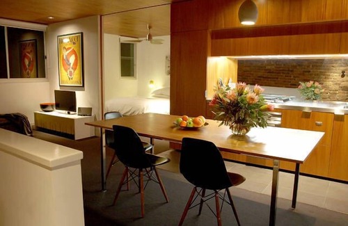 Redfern House | The Old Dairy loft, inner city accommodation