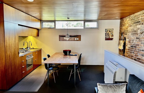 Redfern House | The Old Dairy loft, inner city accommodation