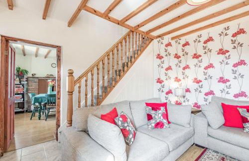 Llanrwst House | The Old Farmhouse