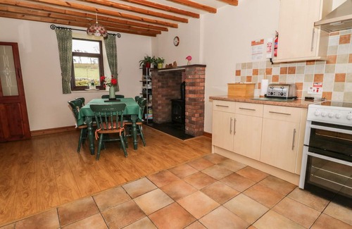 Llanrwst Cottage | THE OLD FARMHOUSE, pet friendly, with a garden in Llanrwst