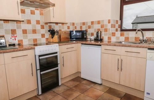 Llanrwst Cottage | THE OLD FARMHOUSE, pet friendly, with a garden in Llanrwst