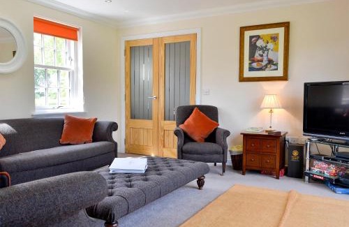 Montrose House | The Old Gasworks Building