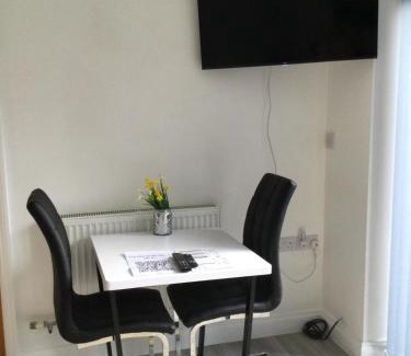 Huntingdon Bed & Breakfast | The Old Grain Store Bed & Breakfast