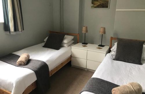 Whaddon Hotel | The Old Ham Tree