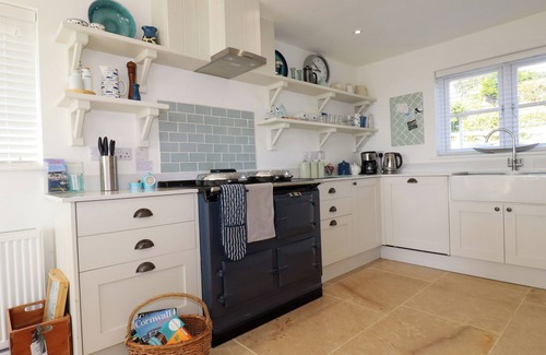 Fowey Cottage | THE OLD HARBOUR MASTERS HOUSE, family friendly in Fowey