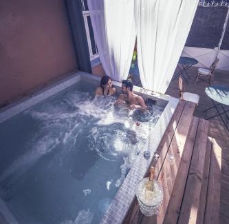 Sablon - Trudaine Hotel | The Old Hotel Ravel Centre